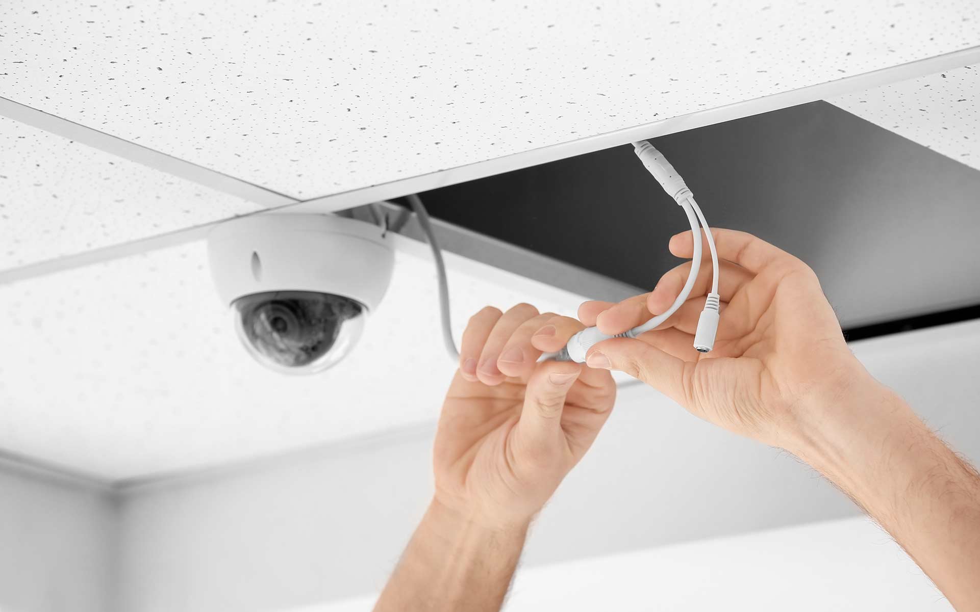 A2B Electrical's electricians can wire up CCTV cameras for properties in Dulwich Village and the local area. 